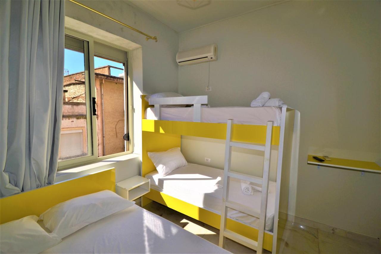 Jonian Central Condos Saranda Extérieur photo