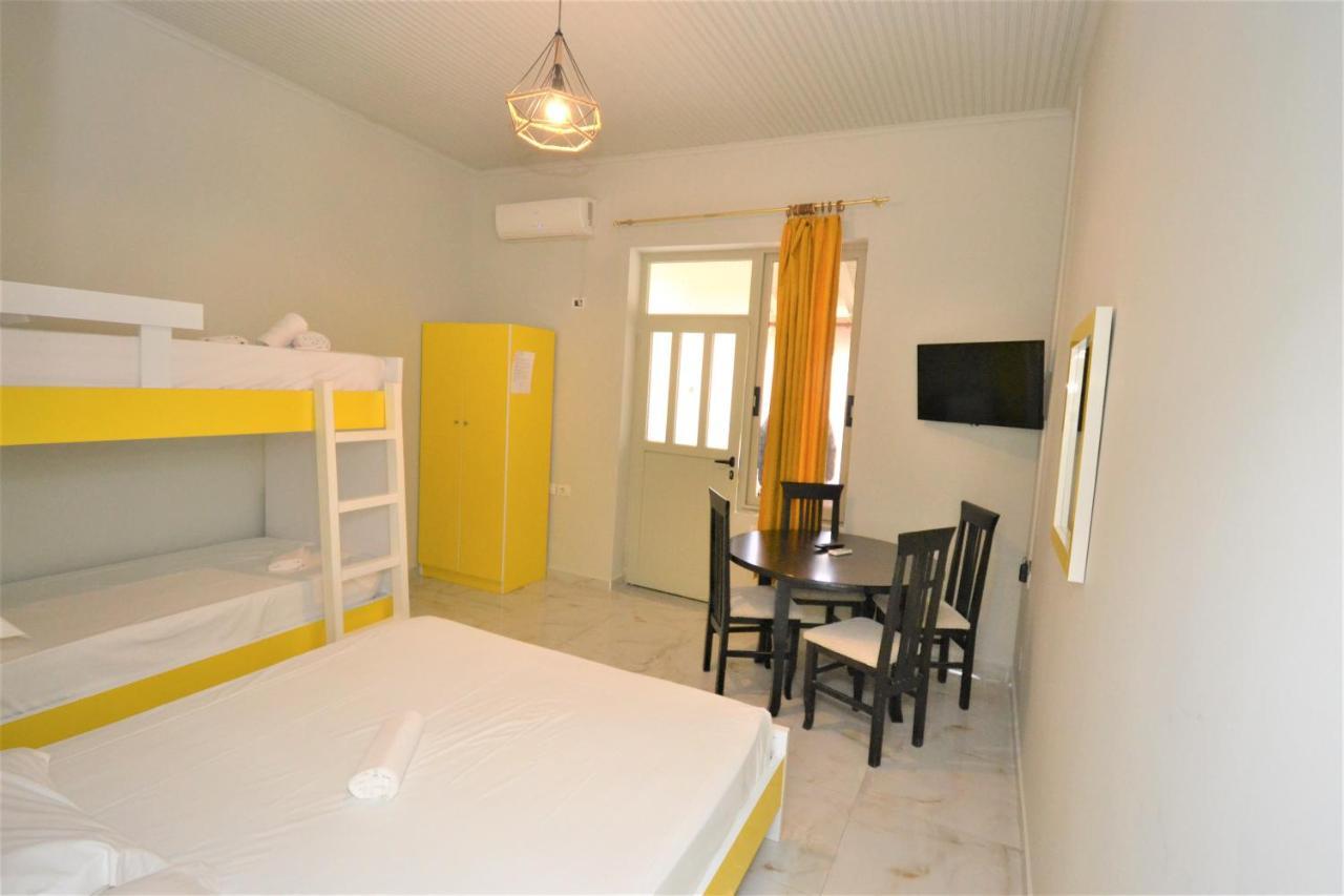 Jonian Central Condos Saranda Extérieur photo