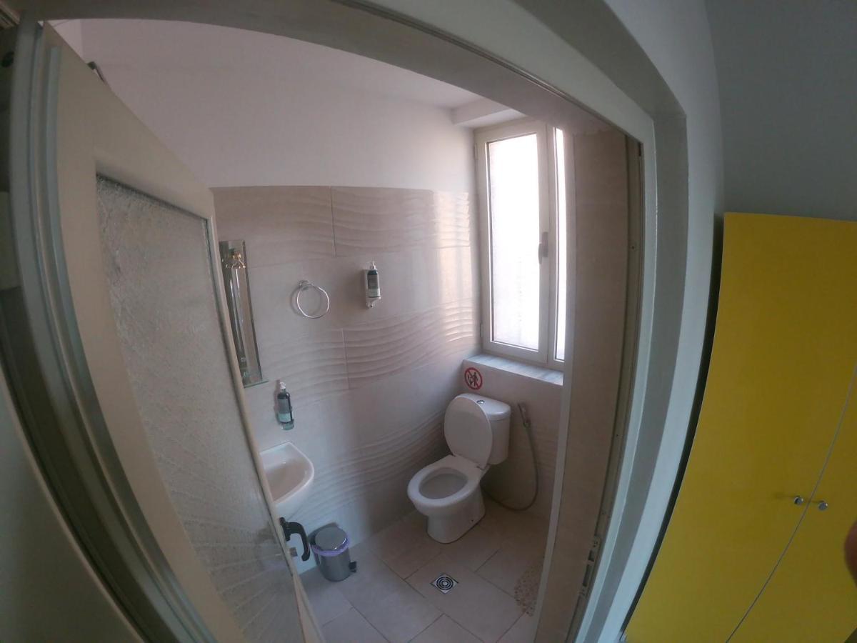 Jonian Central Condos Saranda Extérieur photo