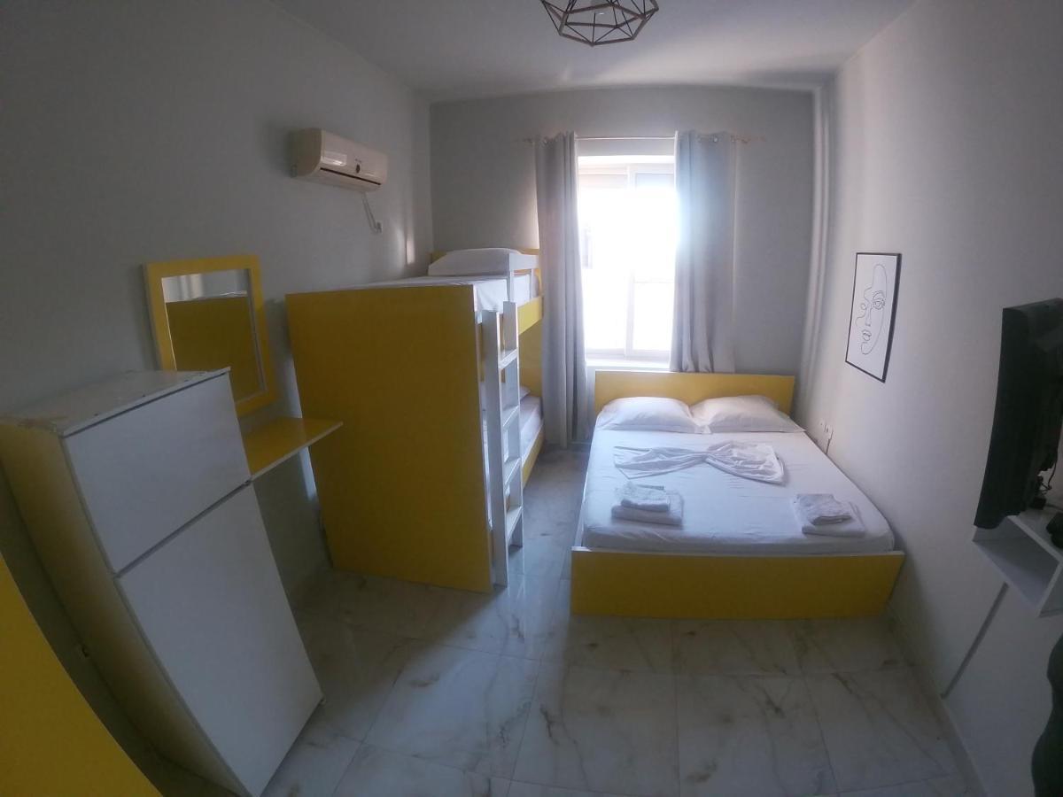 Jonian Central Condos Saranda Extérieur photo